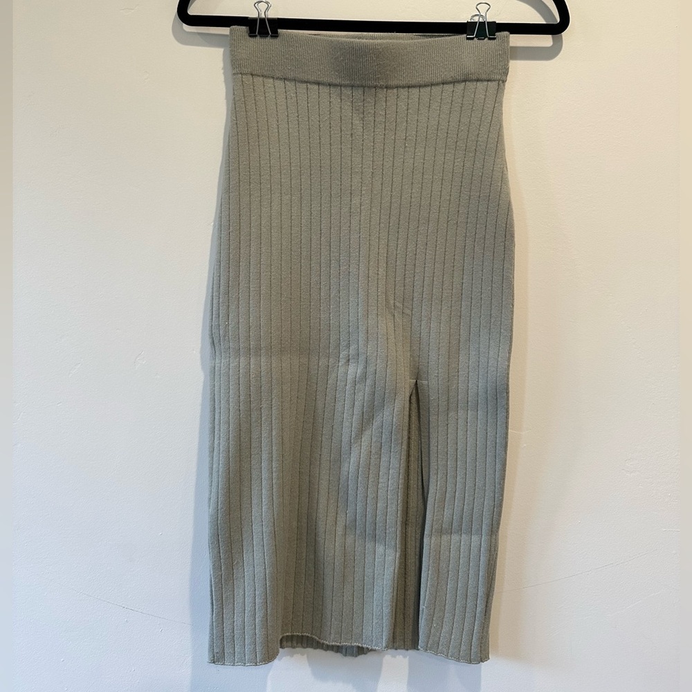 Green Ribbed Skirt with Slit